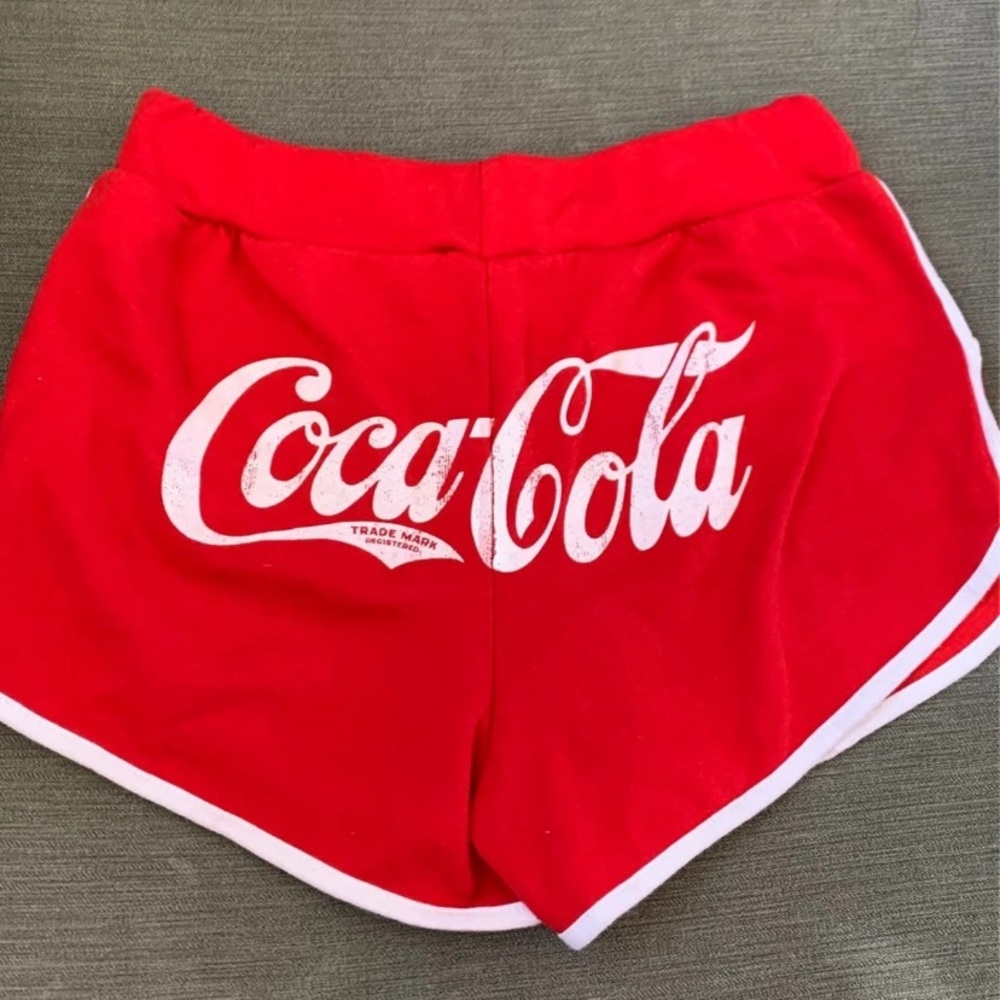 Cocacola shorts red